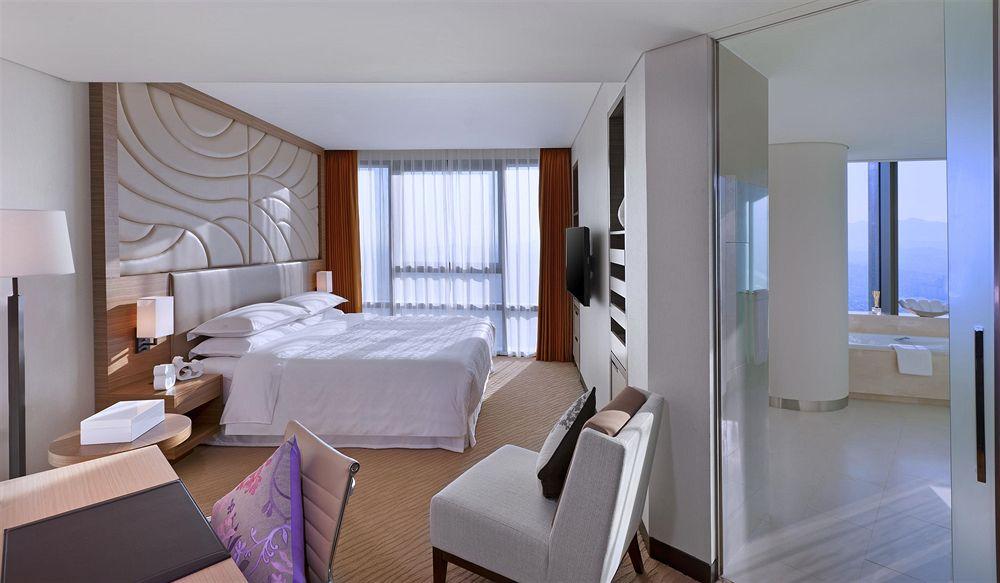 Sheraton Seoul D Cube City Hotel Gimpo Екстер'єр фото